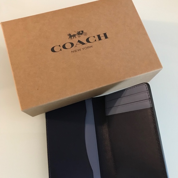 Coach CardHolders - Picture 7 of 9